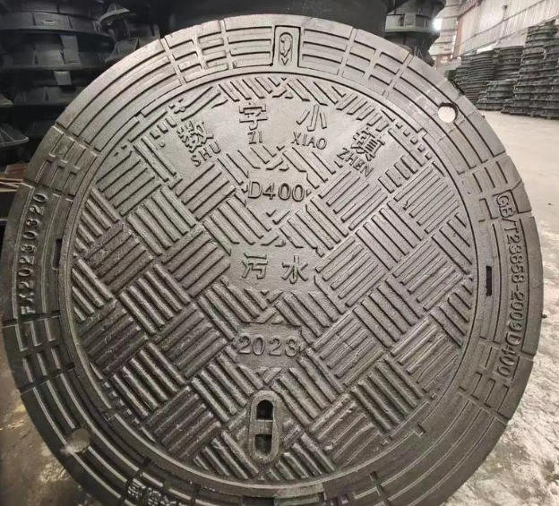 雨花球墨铸铁防沉降井盖展示